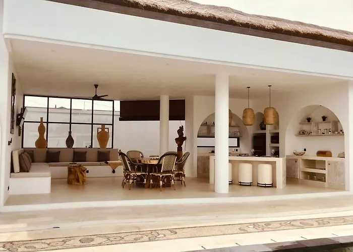 Maison Blanche Villa Ubud
