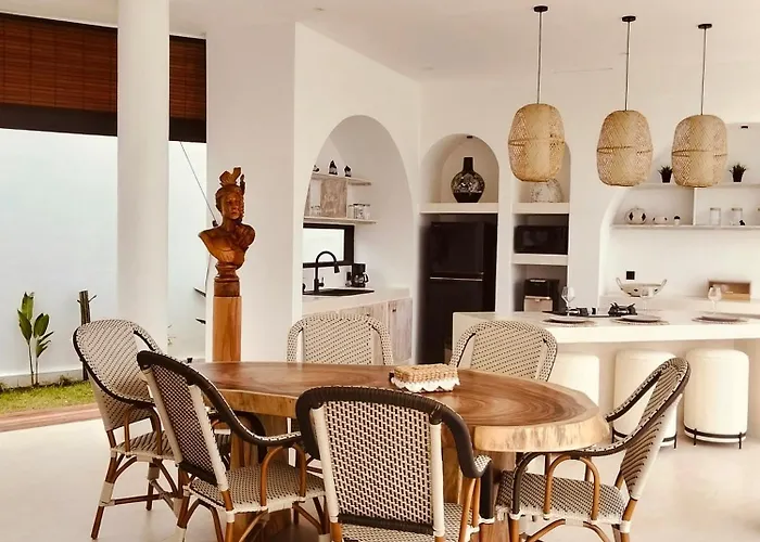 Maison Blanche Villa